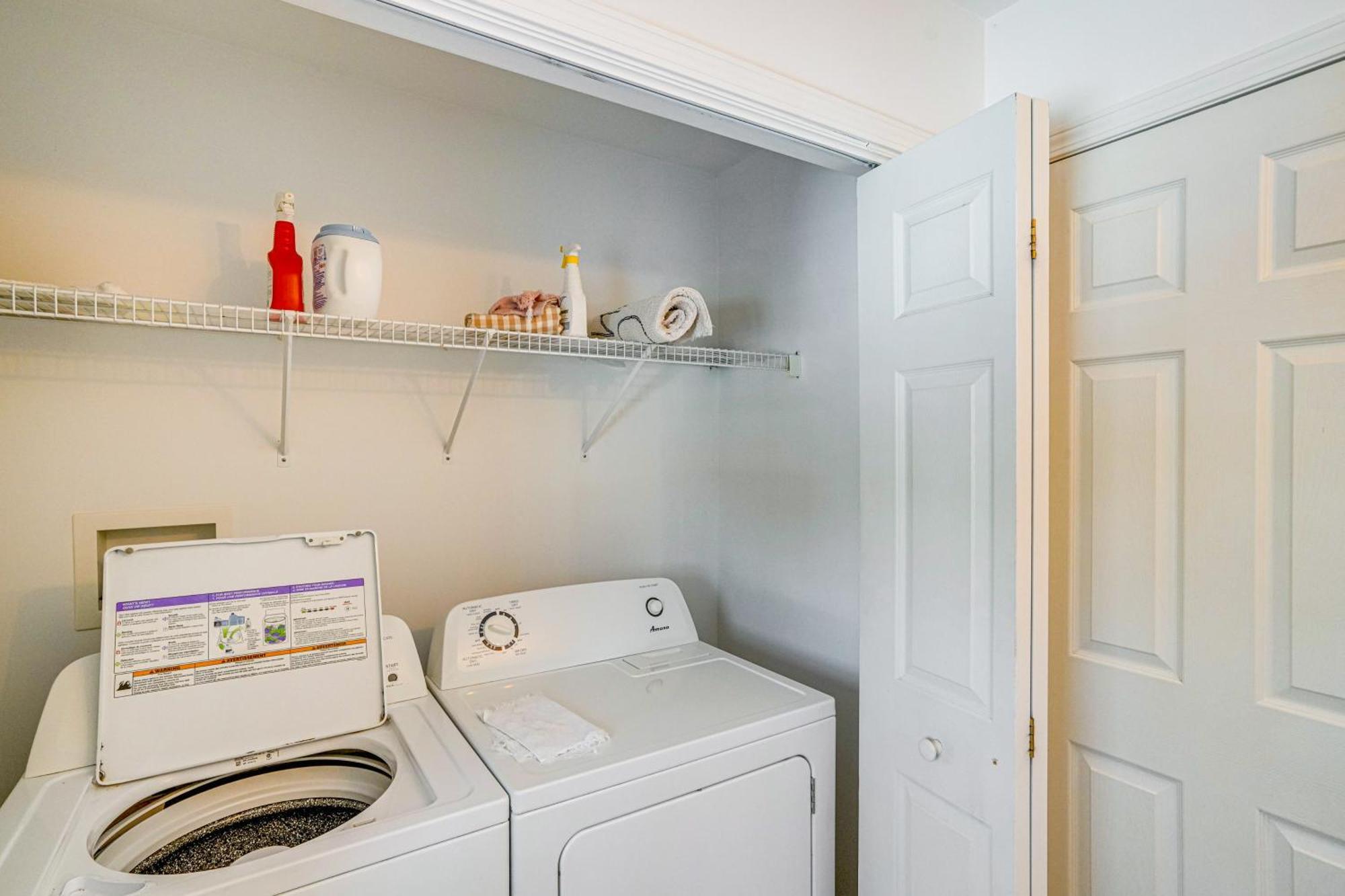Private Guest House In Dtwn Lenox, Walk To Dining! Extérieur photo