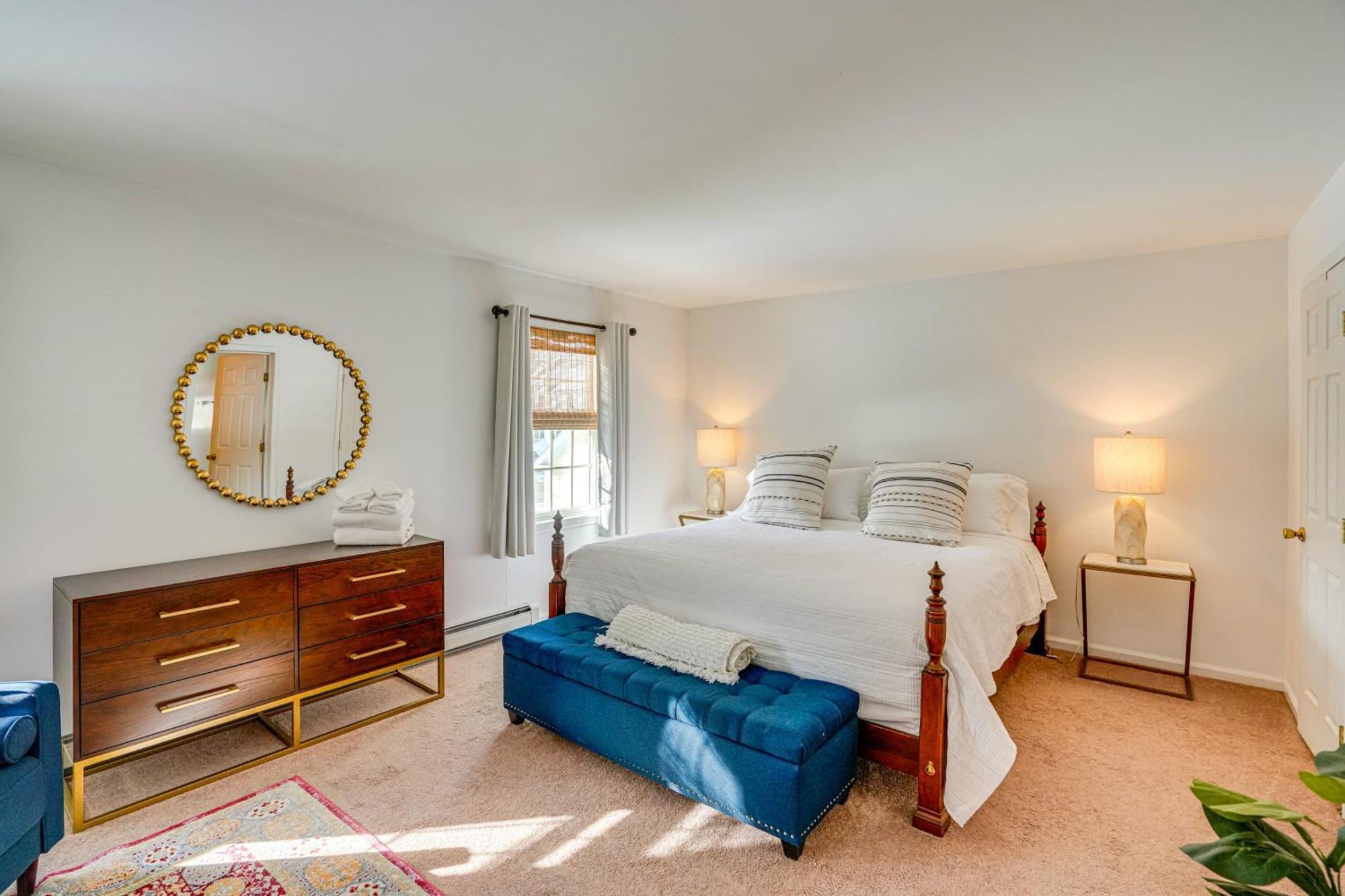 Private Guest House In Dtwn Lenox, Walk To Dining! Extérieur photo